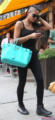 cassiebirkin5.png