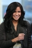 21622-cassie-mtv-trl-03-122-922lo.jpg