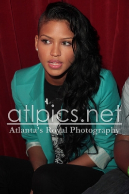 641183176_AMwPQ-M.jpg
