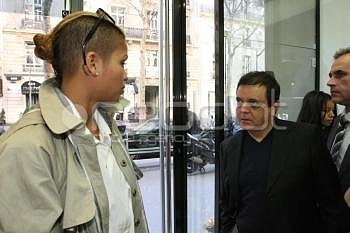 x_d76035d6.jpg